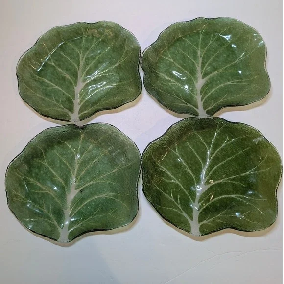 Set of 4 Vintage Green Glass Cabbage Leaf Shaped Serving Dishes Appetizer Plates - Picture 2 of 16
